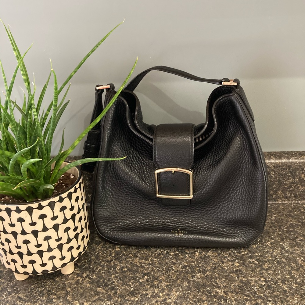 Kate Spade black purse EUC